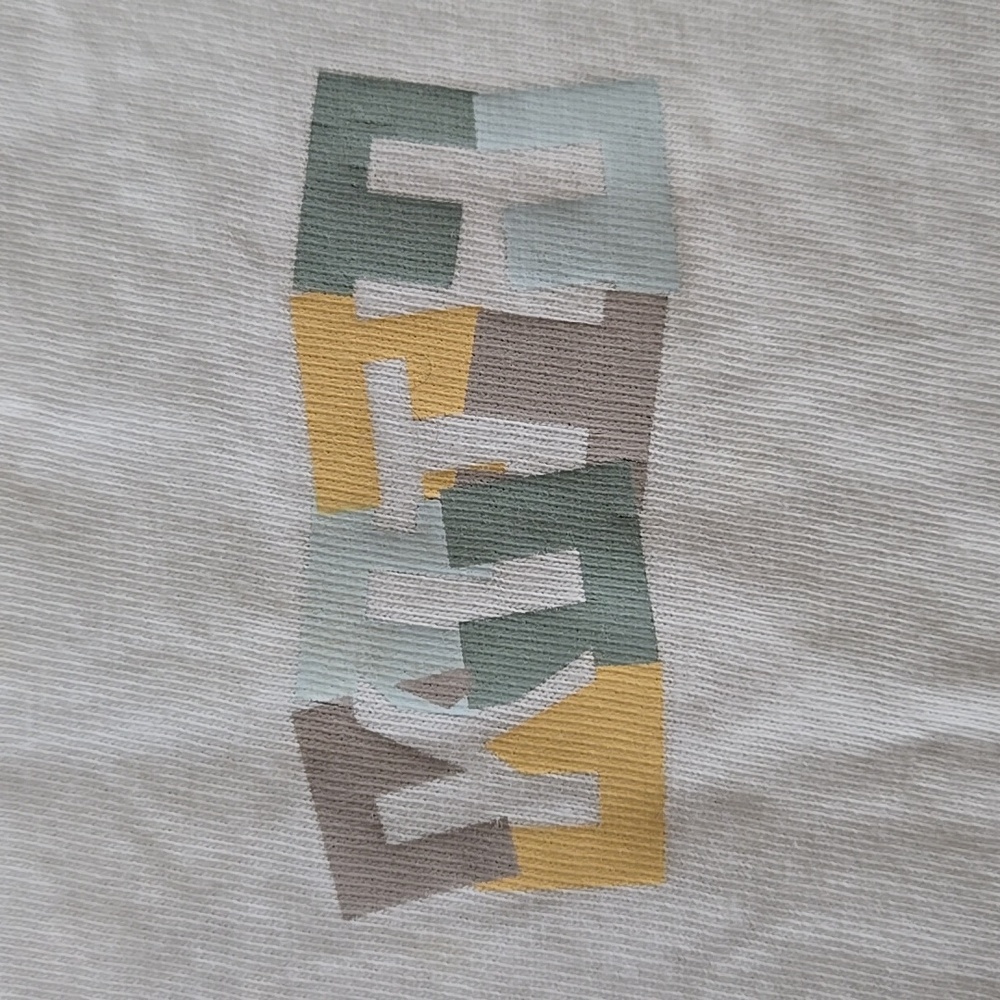 Kith| Kids Baby Collage Tee Sz 12-18months